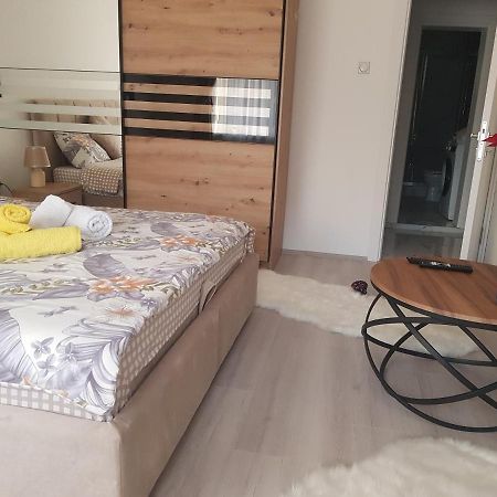 City Diamond Apartment Skopje Exterior photo